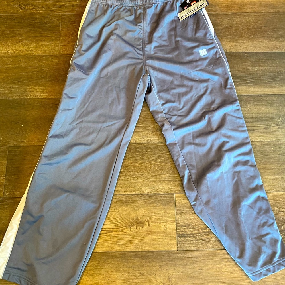 New Men’s Breakaway Active pants